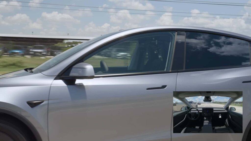 Un modelo de Tesla pasó 15 millas a casa con un nuevo propietario, y tenemos preguntas