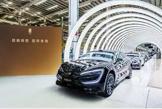 <p>A medida que EV calienta la carrera, BYD también ha marcado su juego para atrapar la cuota de mercado global.</p><p>«/><figcaption class=