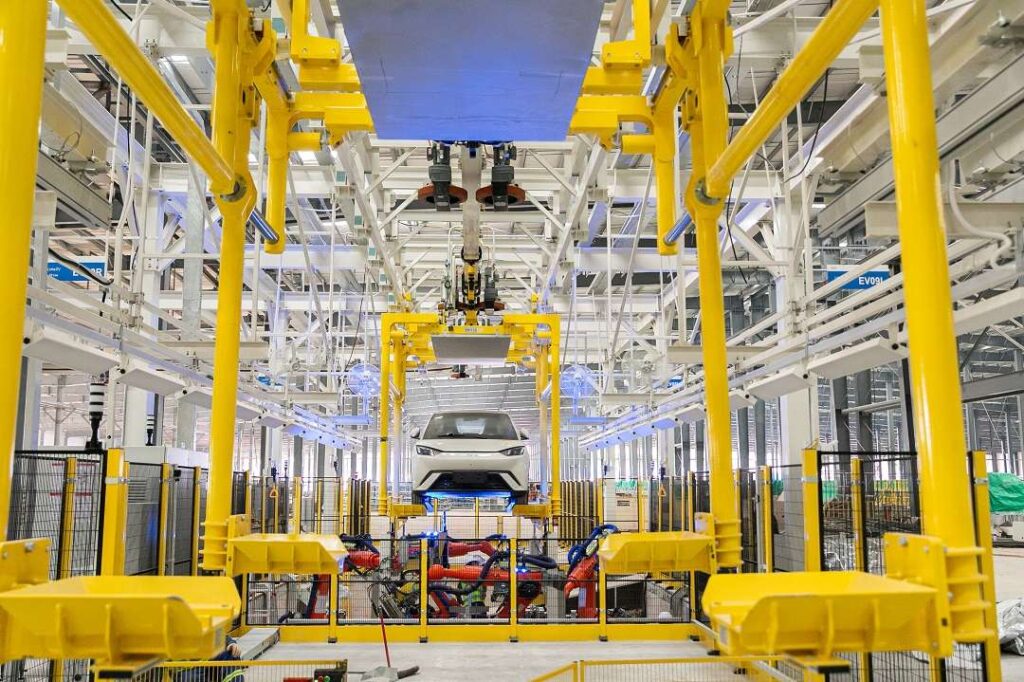 Bydk Brasil ha lanzado su primer fabricante de máquinas de producción de automóviles eléctricos: las últimas nuevas fabricantes de fabricación de nuevos fabricantes indios, las últimas nuevas fabricantes de fabricación india, fabricantes indios