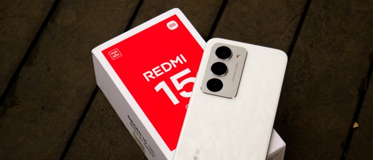 Xiaomi Redmi 15 5G Revisión de la mano: diseño, pantalla, batería, altavoz