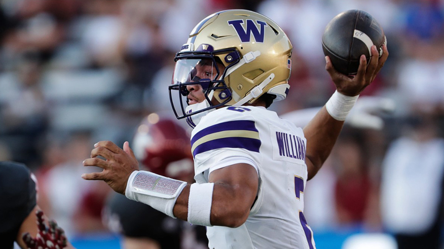La esquiva Apple de UW Huskies ha ganado más que WSU