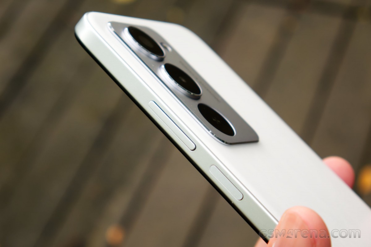 Xiaomi Redmi 15 5G Revisión de la mano