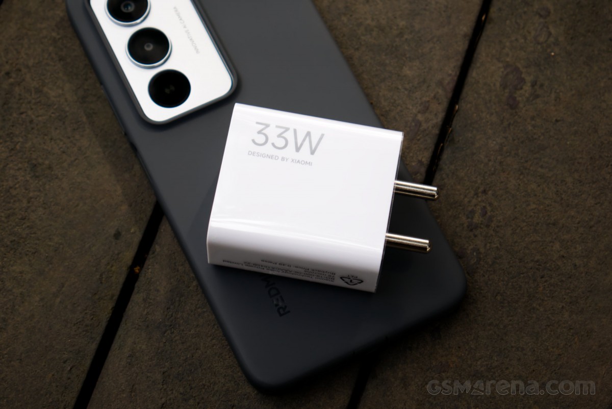Xiaomi Redmi 15 5G Revisión de la mano