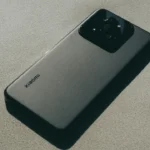El teléfono inteligente insignia de Xiaomi acelera el iPhone 17