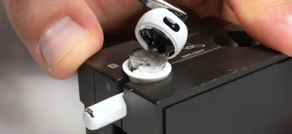 Apple interrumpe el puntaje en curso con AirPod Pro 3