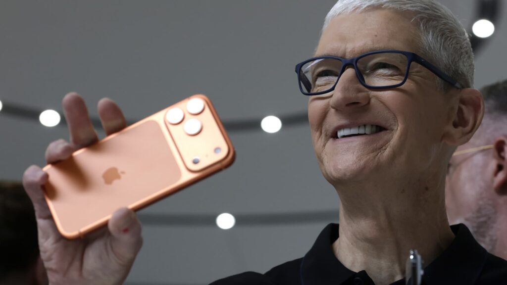 Los envíos de iPhone de Apple superarán a Samsung por primera vez en 14 años