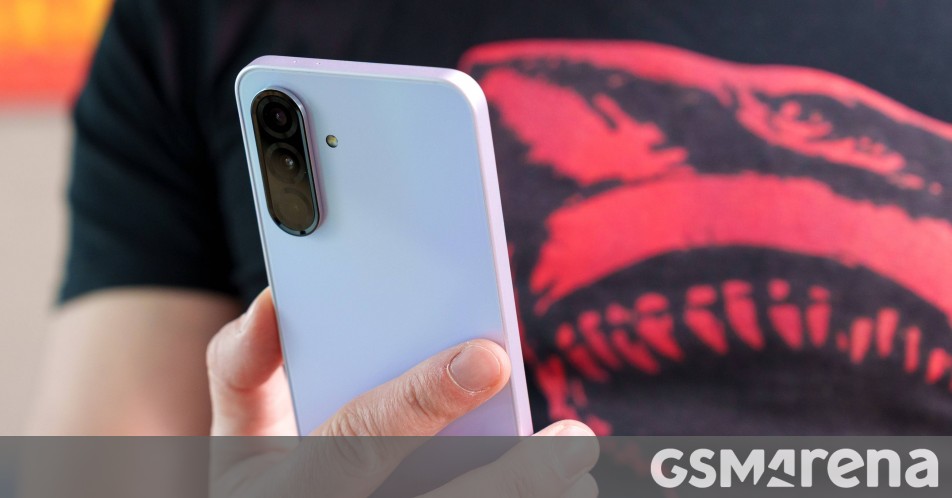 Samsung Galaxy A37 está en camino, según muestra el firmware de prueba