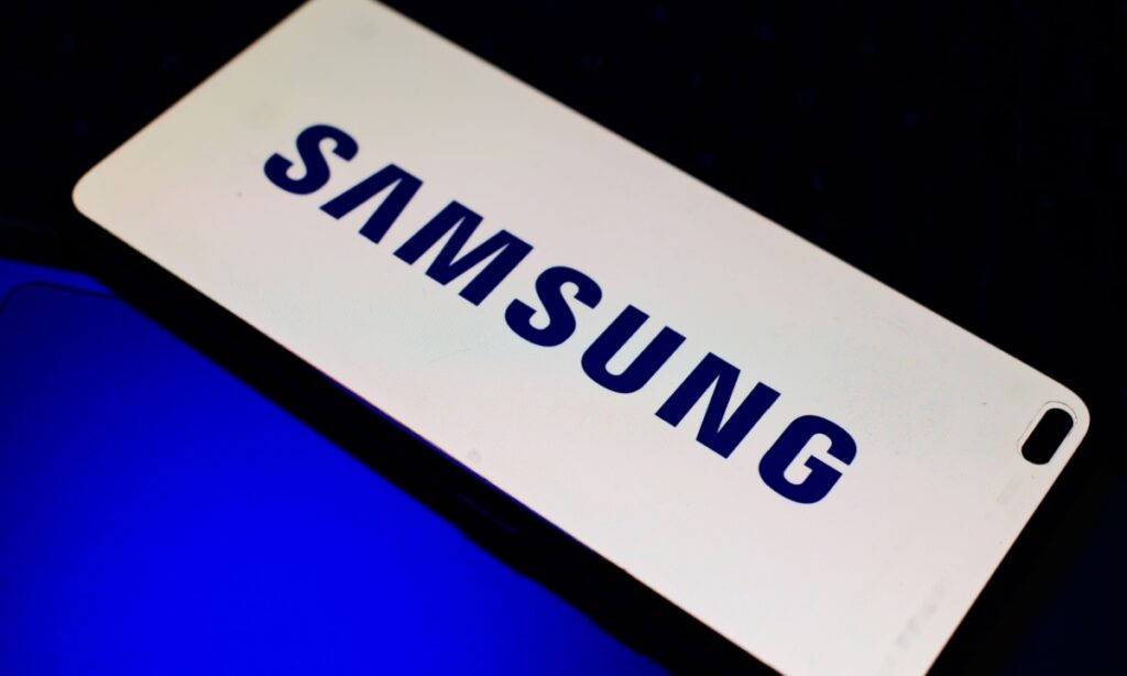 Samsung y Barclays desafiarán a Apple en tarjetas y billeteras digitales