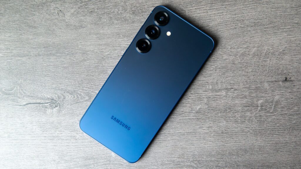 Aquí se explica cómo obtener un Galaxy S25 Plus gratis con esta oferta de T-Mobile Black kFriday