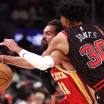 El guardia Tre Jones continúa defendiendo el cierre de los juegos para los Bulls