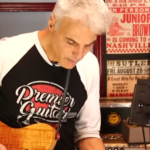 Guitarra digital y analógica: por qué el futuro está aquí