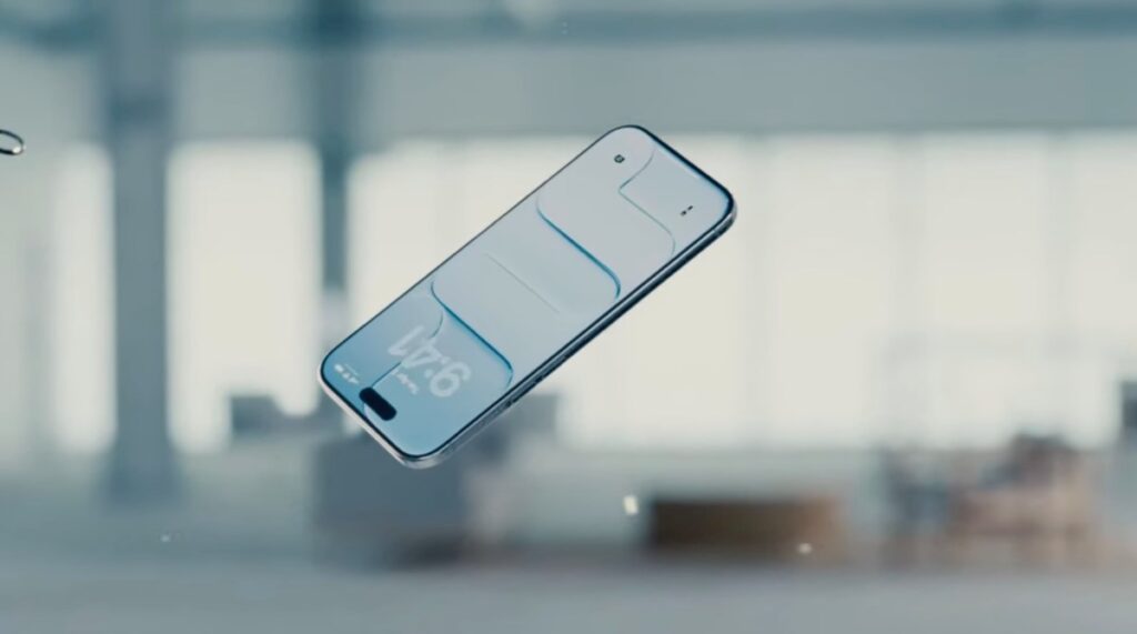 Con iOS 26.2, Apple te permite retroceder Liquid Glass nuevamente, esta vez en la pantalla de bloqueo