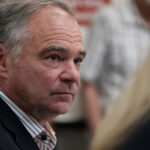 Kaine lidera el esfuerzo del Congreso para ampliar las habilidades digitales en la capacitación de la fuerza laboral • Virginia Mercury