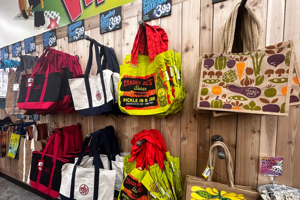 Las bolsas del comerciante Joe