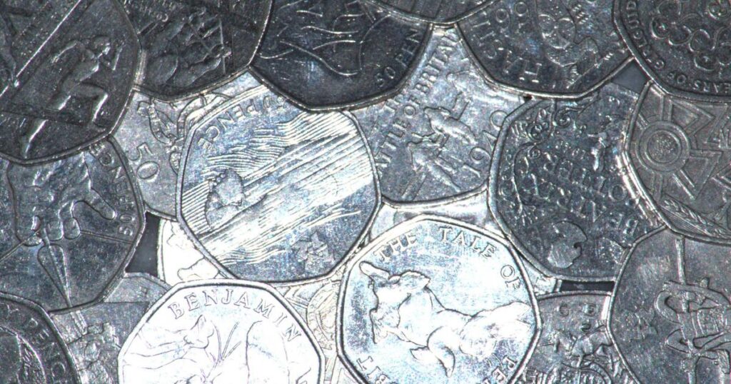 eBay: rara moneda Royal Mint de 50 peniques se vende por más de £ 229