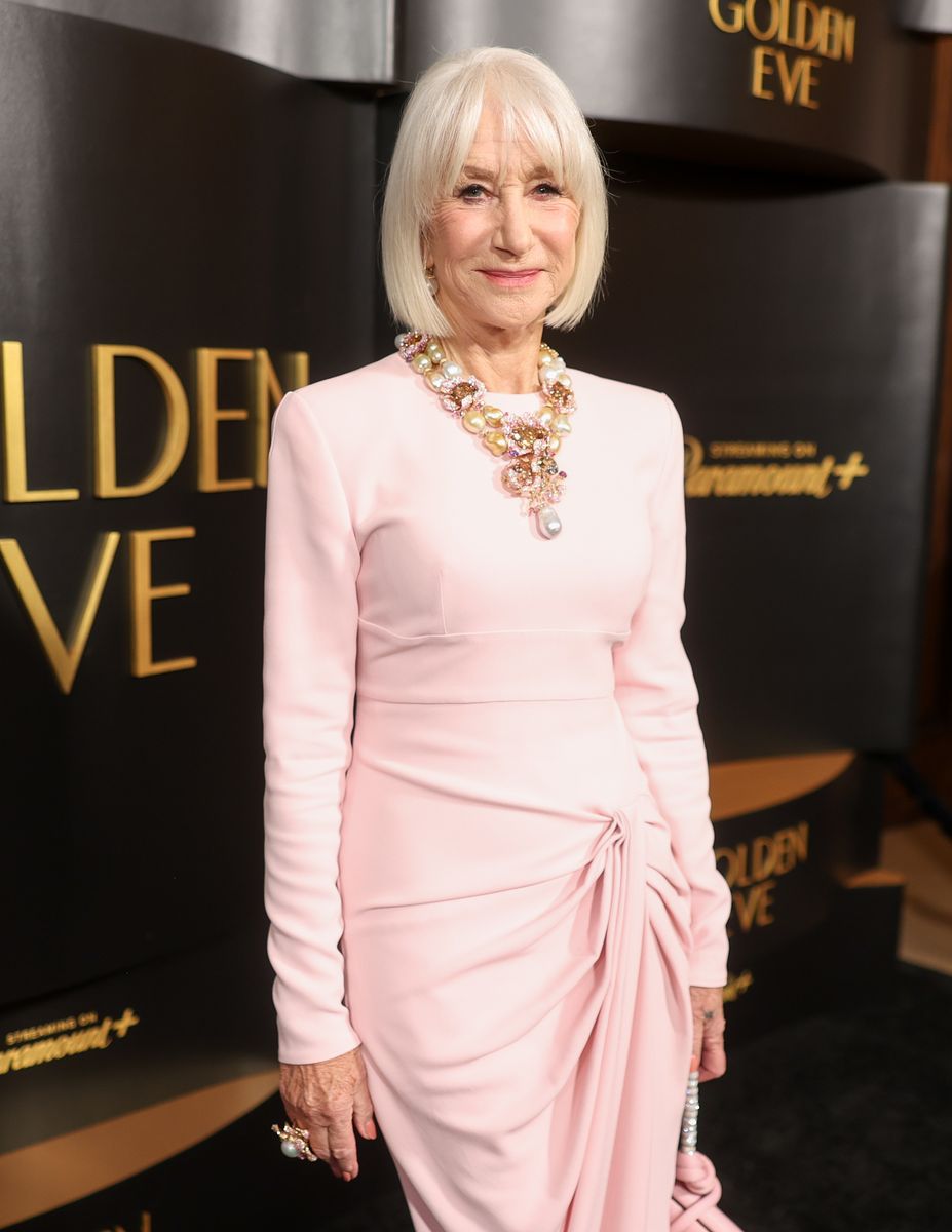 Helen Mirren en los Globos de Oro: Los Globos de Oro honran a Helen Mirren y Sarah Jessica Parker en el Beverly Hilton el 6 de enero de 2026 en Beverly Hills, California. (Foto de Christopher Polk/Penske Media vía Getty Images) 