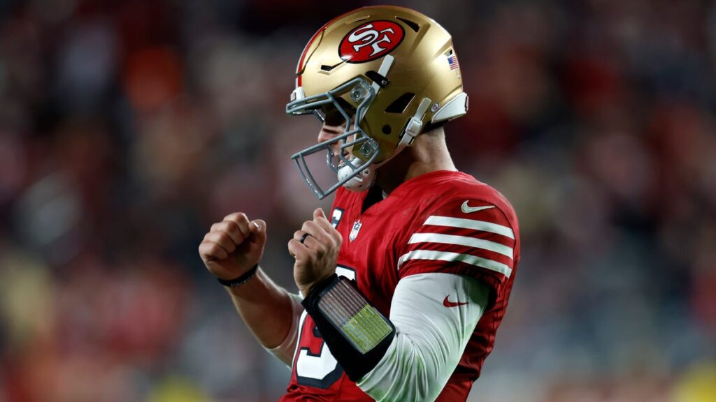 ¿Qué canales son los juegos de los sábados de la NFL en el calendario de hoy de la Semana 18?