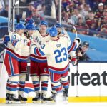 Los Rangers vencieron a los Panthers en el primer juego al aire libre de la NHL en Florida
