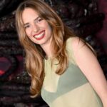 Maya Hawke se une a la serie dramática de Netflix ‘God of the Woods’