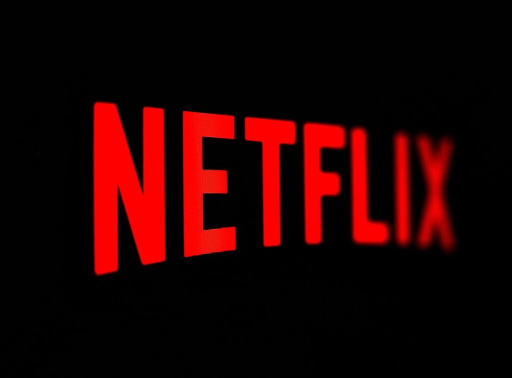Netflix está probando audio de fútbol en un ambiente de béisbol