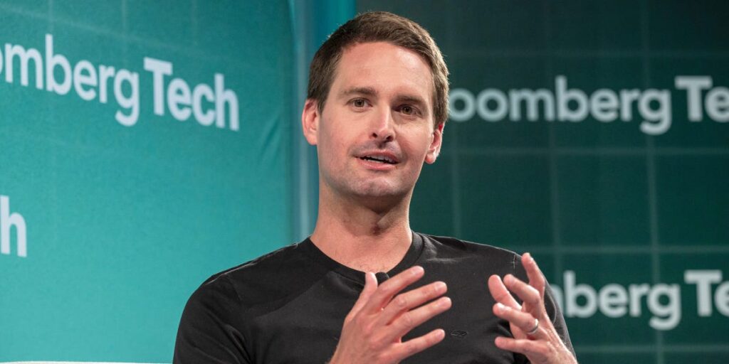 CEO de Snap: la IA cambiará el enfoque de la construcción a la advertencia