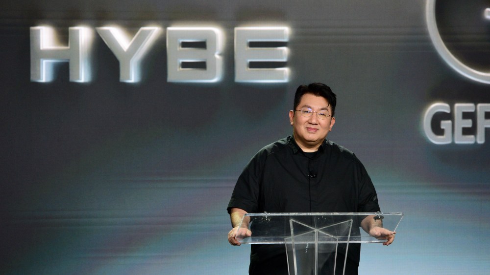 El fundador de la agencia BTS Hybe, Bang Si-hyuk, se enfrenta a un arresto