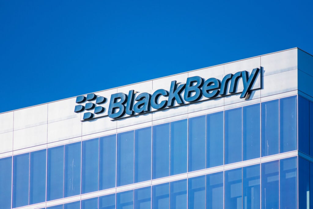 El silencioso regreso de BlackBerry: el software que impulsa 275 millones de automóviles llama la atención – BlackBerry (NYSE:BB)