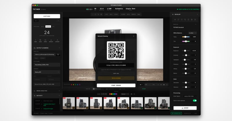 Una pantalla de computadora muestra el software Tether Studio con la interfaz de la cámara, una ventana emergente central que muestra un código QR y varias configuraciones de la cámara y miniaturas visibles en la parte inferior.