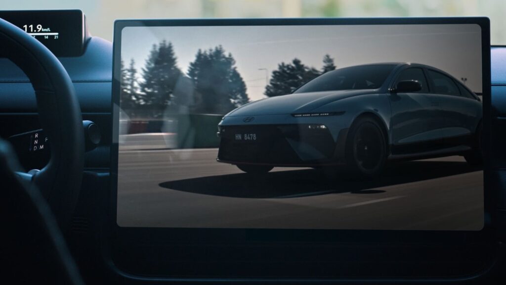 Hyundai ha introducido Pleos Connect para su vehículo definido por software